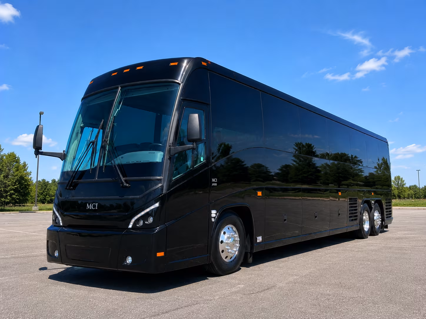 long distance bus rentals from burnsville to the wisconsin dells