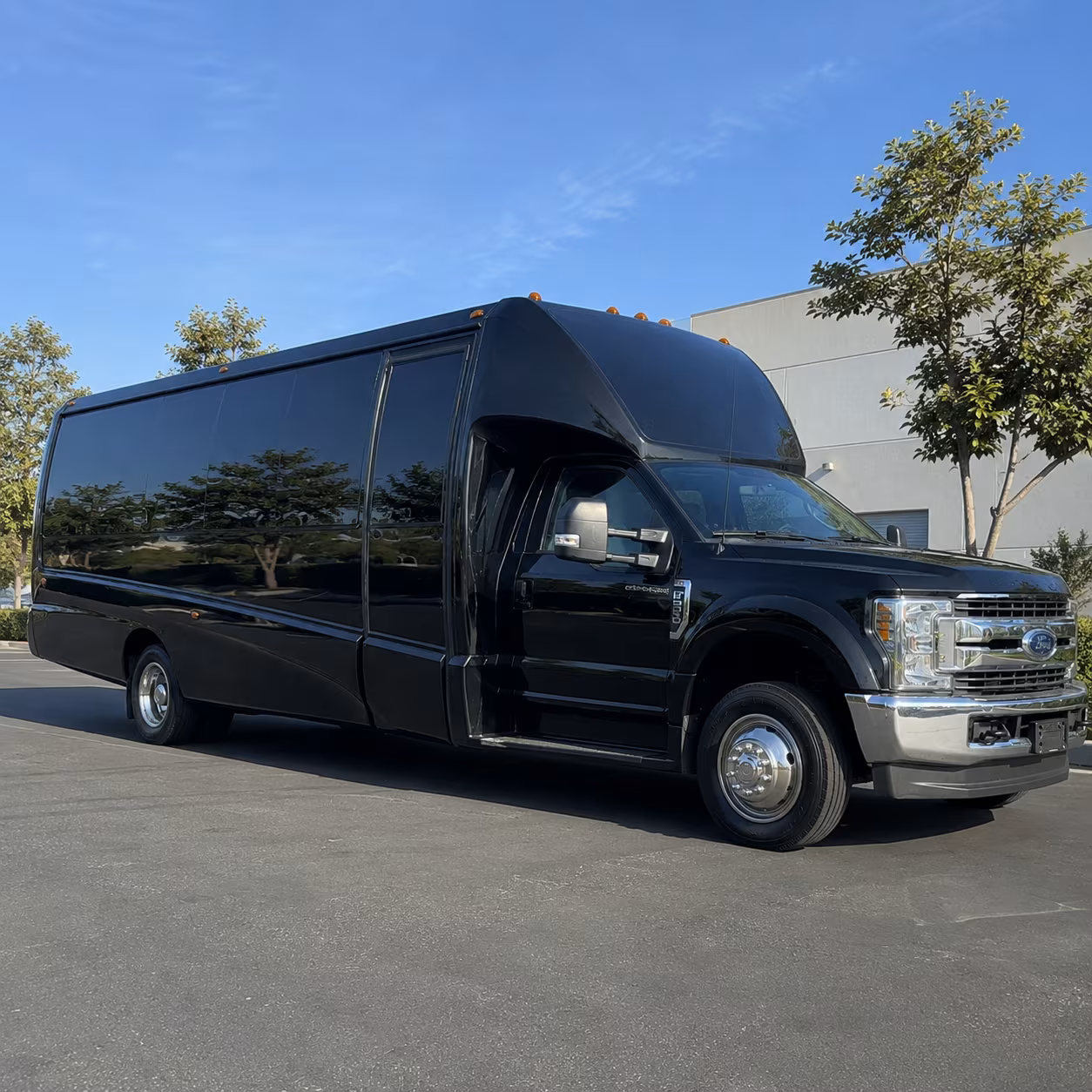 party buses for bachelorette wine tours around burnsville and lakeville