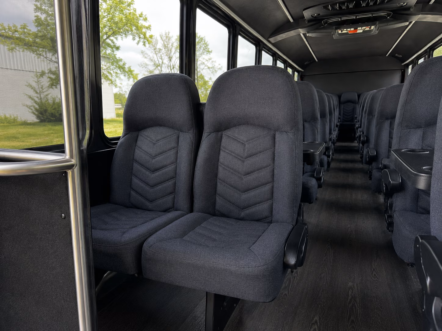 wedding guest shuttle buses between burnsville hotels and your ceremony venue