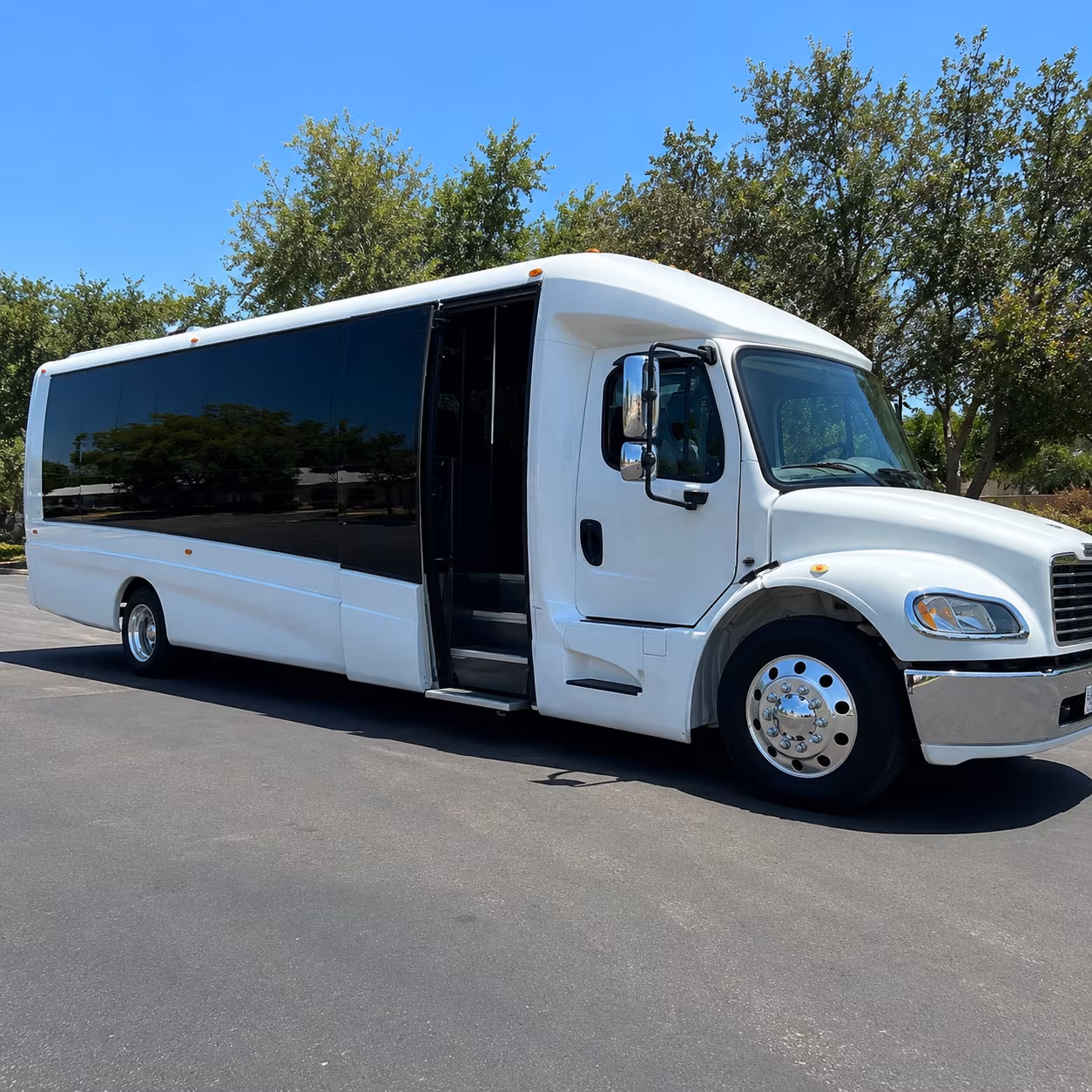 winery tour and brewery hop buses in burnsville
